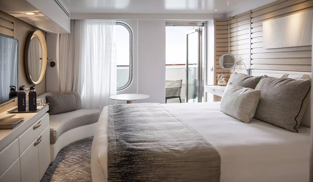 Deluxe Stateroom