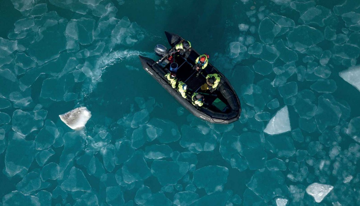 In the Ice Floes of Greenland and Spitsbergen Expedition