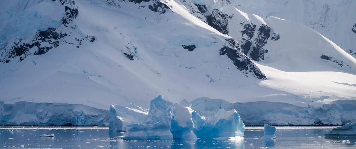 Antarctic Peninsula in Depth – From Ushuaia to Ushuaia Expedition Cruise